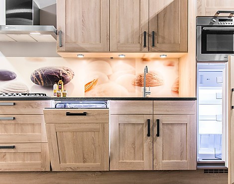 Cottage Virgin - Rechte keuken in houtmotief met Pelgrim apparatuur