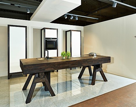Werkbank in Eiken Black Terra - Bax Wagner & Schönherr (Koje 137 KL)
