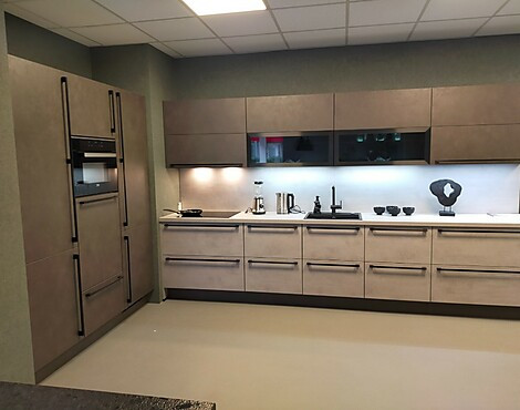 Betnolook moderne keuken - Riva 371 en 354
