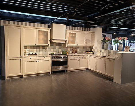 Showroom keuken 2 - Solid Elmino LX
