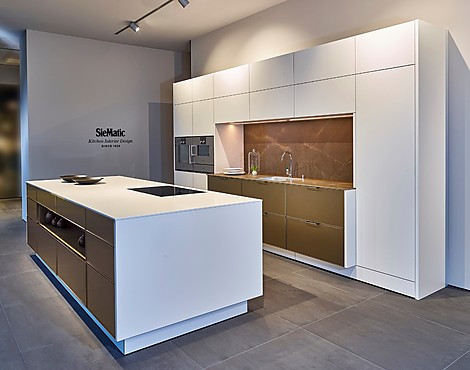 Luxueuze eilandkeuken met Gaggenau apparatuur - Pure SE3003R-SE3003RLM-SC41 (Koje 54 KL)