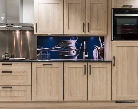 Cottage eiken - Houten rechte keuken met Neff-apparatuur