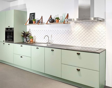 Rechte groene keuken - H21