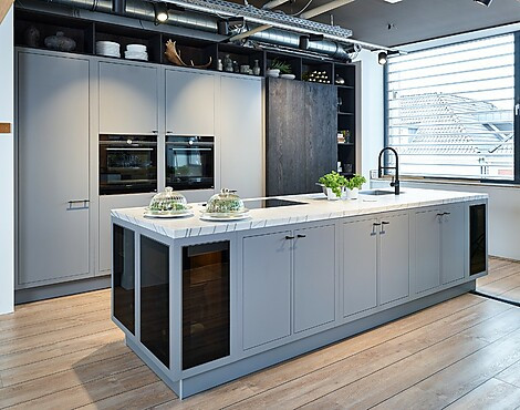 Romantische keuken in cottage-stijl - UNIKAT by Ekelhoff - Handgemaakte keuken in matgrijs en donker eiken (Koje 54 KH)