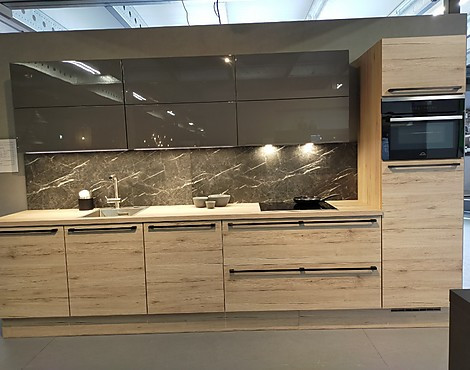 design keuken met verborgen luxe - Riva en Lux