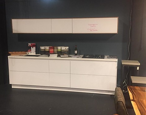 strakke witte keuken - Ultramat sneeuw