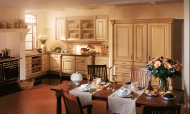 Rustieke landelijke keuken. Dit ontwerp is geïnspireerd door de villa's van Veneto. Zuordnung: Stil Landelijke keukens, Planungsart keukenblok